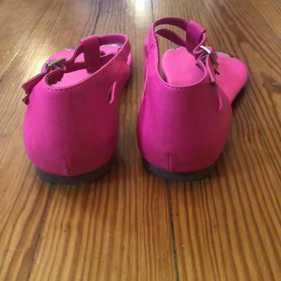 Madden Girl—Hot Pink Sandals with Gold Toe Detail - Picture 3 of 6